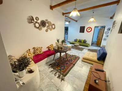 بومگردی چهارخوابه هیرا