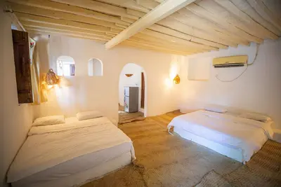 بومگردی هفت رنگو - واحد شش نفره