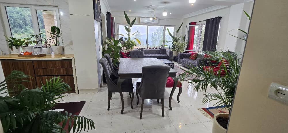 ویلا دوخوابه جنگلی پسر طبیعت لفور