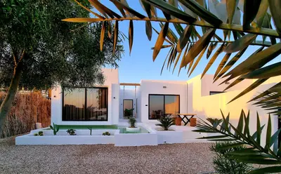 ویلا دوخوابه ساحلی فولتون