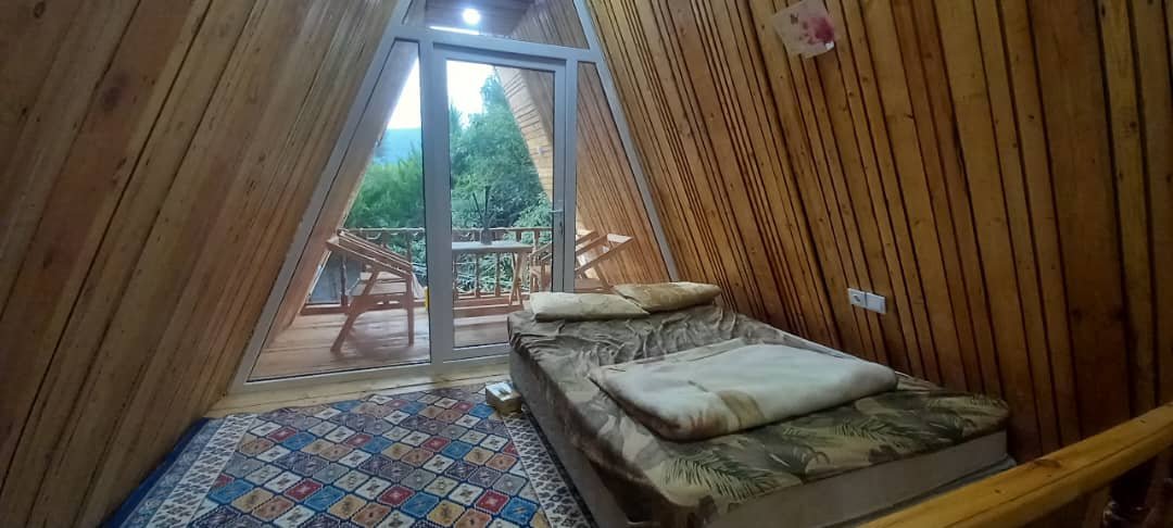 یک خوابه سوئیسی رنگین کمان