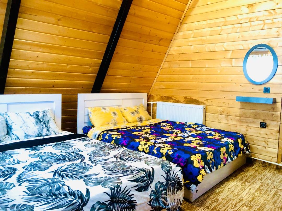 سه خوابه استخردار آبگرم دیلاچیک