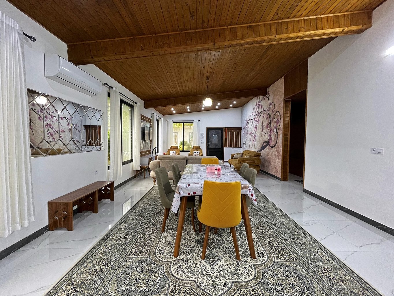 دوخوابه استخردار آبگرم یوتاب 1