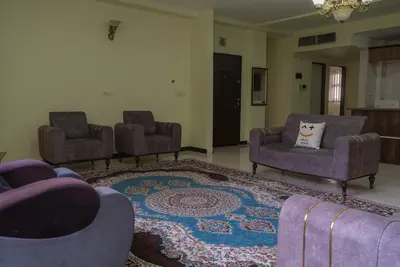 آپارتمان دوخوابه سروش واحد 1