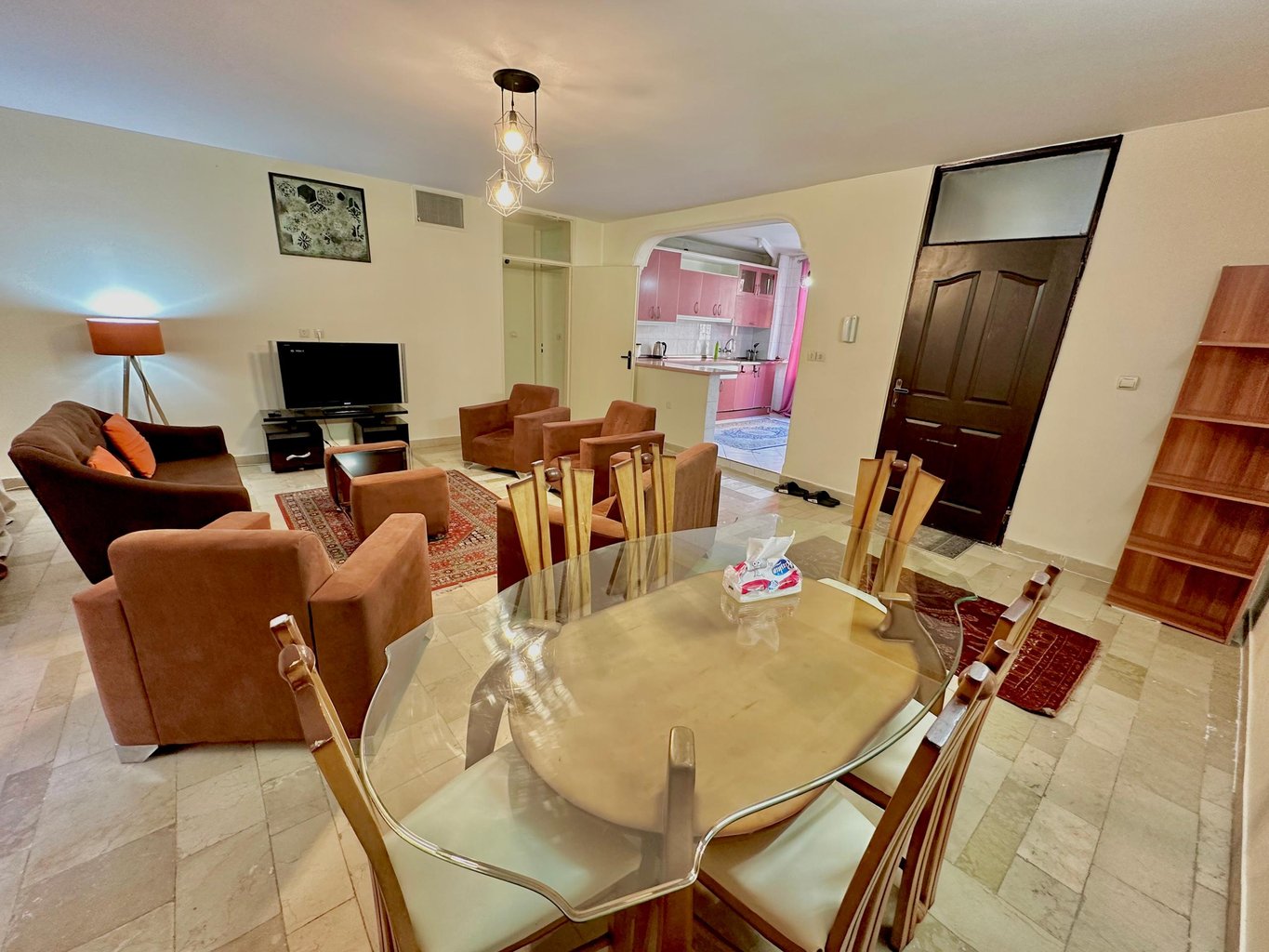 آپارتمان دوخوابه نصیری جنت آباد