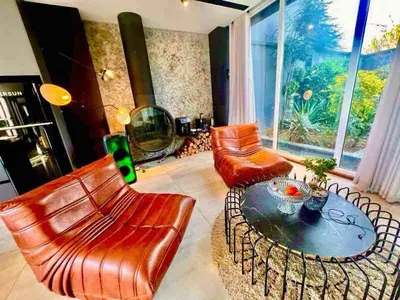 ویلا تریپلکس استخردار سه خوابه سانسوریا