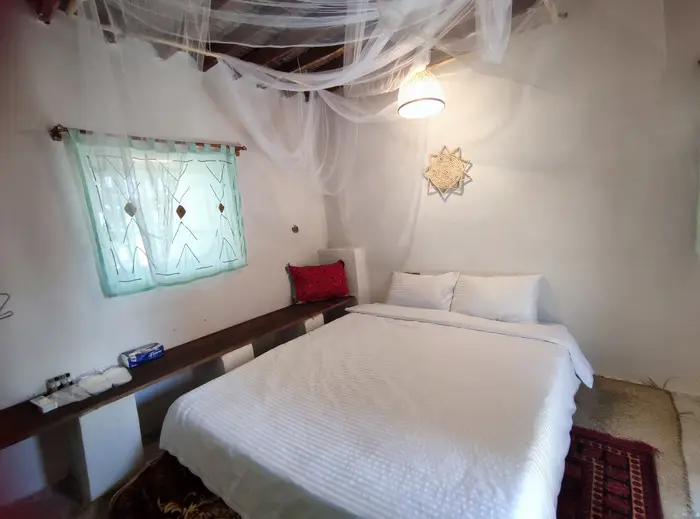 بوم گردی مانگرو - واحد لرد