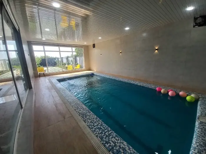 ویلا دوخوابه استخردار آبگرم مرادی 3