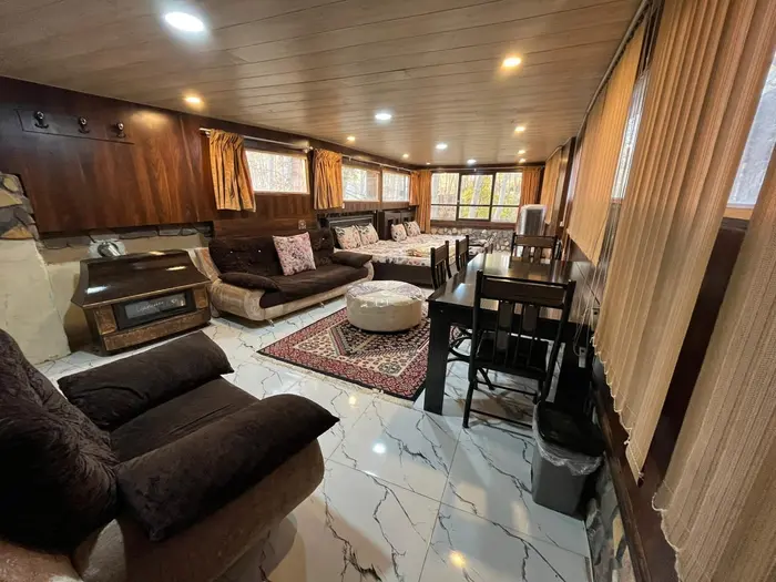 بوم گردی جنگلی قلات - واحد چم گردو