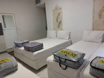 مجتمع اقامتی فلاح (یارزمان) - واحد پنج تخته