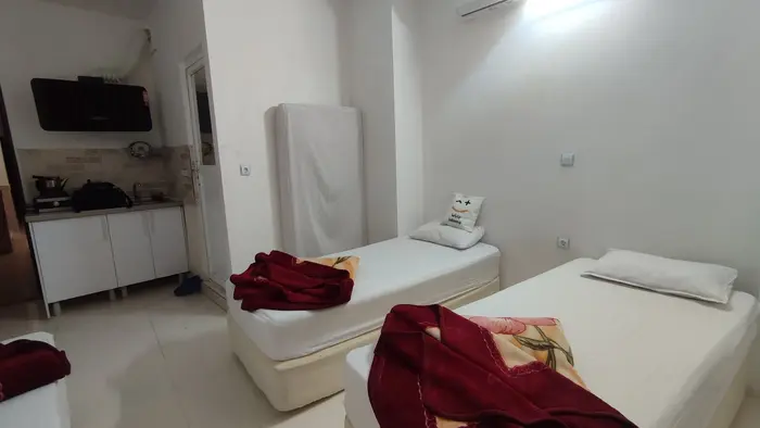 آپارتمان حمید - واحد 402