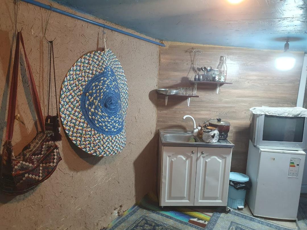 اقامتگاه سنتی رود افشان - واحد آسمان آبی