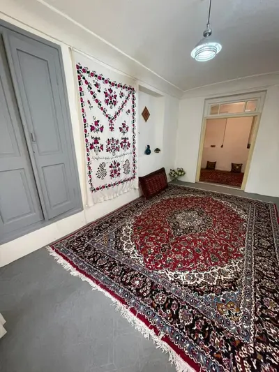 اقامتگاه سنتی خانه تاریخی هاشمی - واحد گل دخت