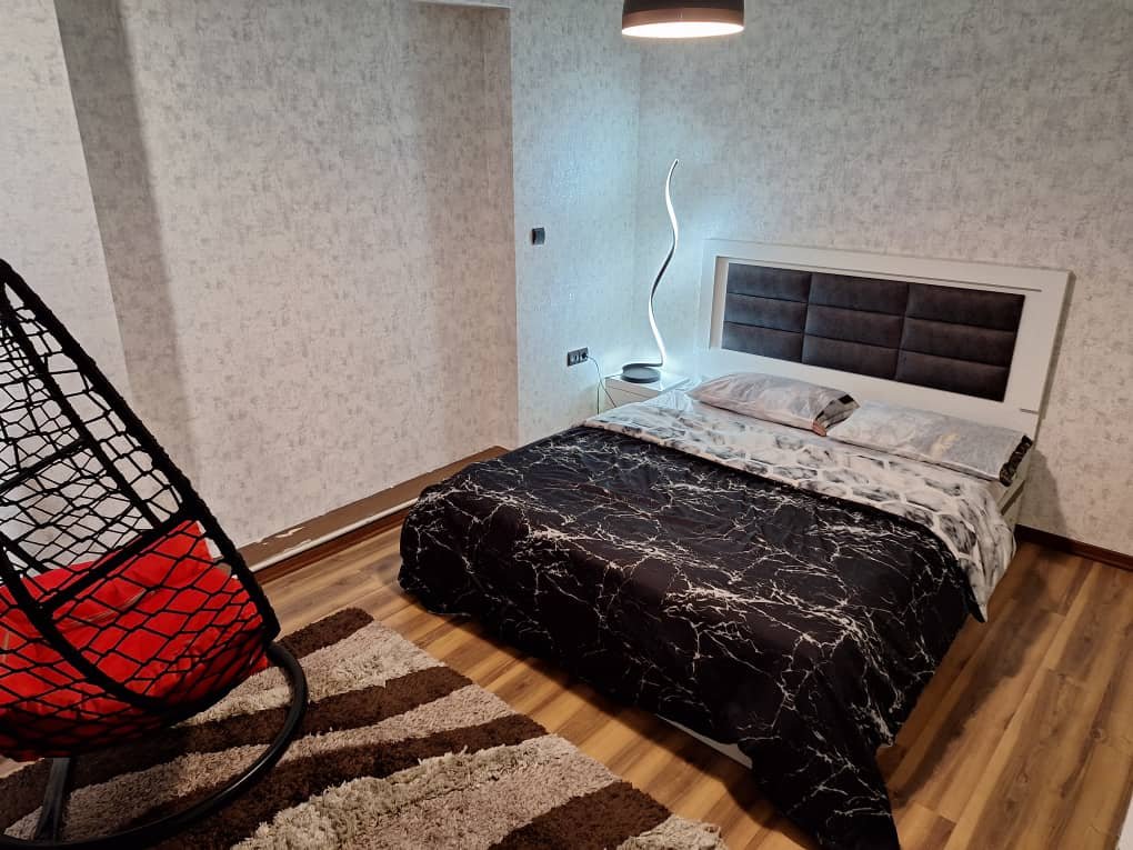 آپارتمان یک خوابه کفشدوزک 3 ظفر