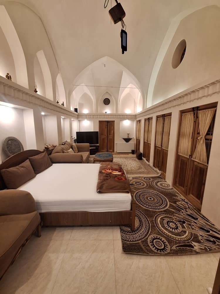 بوم گردی موسوی - واحد 4 شاه نشین