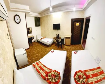 مجتمع اقامتی ایرانا - واحد سه تخته