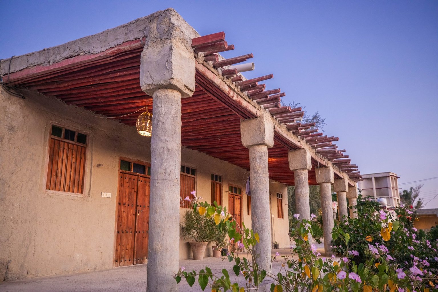 هفت رنگو - واحد دوبلکس کنار