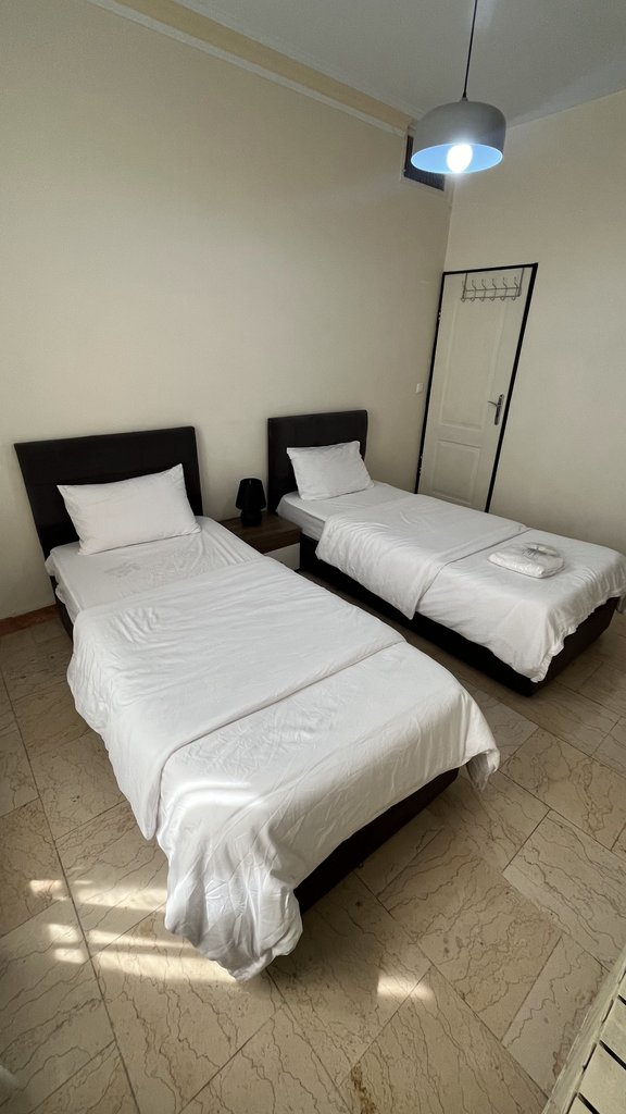 آپارتمان دوخوابه کشاورز - واحد ۶