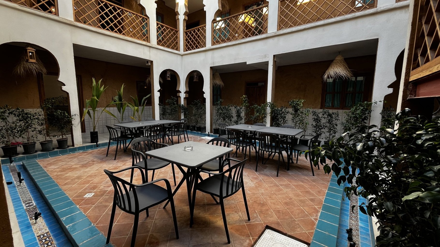 مجتمع اقامتی دال - واحد 201