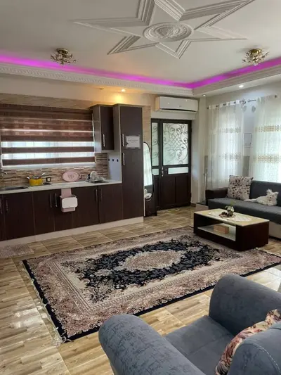 سوئیت یک خوابه باران 8