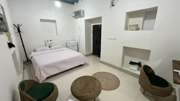 بوم گردی چی چی کا - واحد قوس قزح