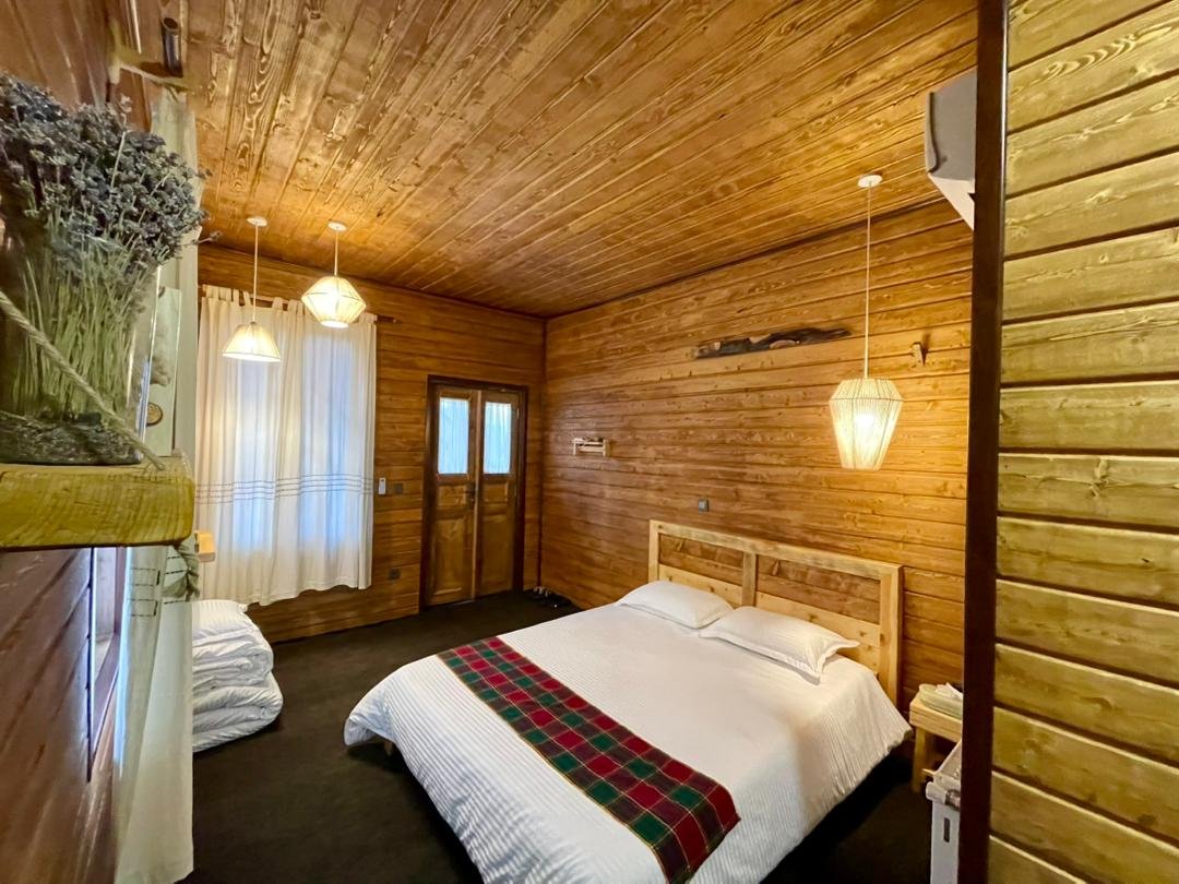 بومگردی دلژین - واحد دونه