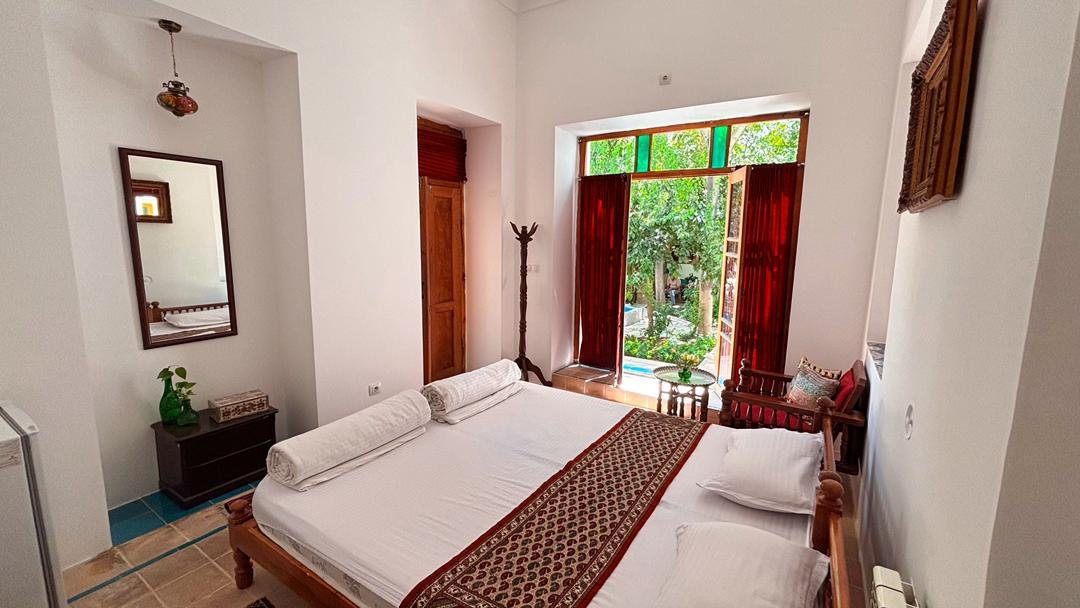 هاستل ماه بی بی - واحد 1