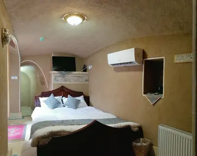 اقامتگاه سنتی سرای صباغیان - واحد مهتاب