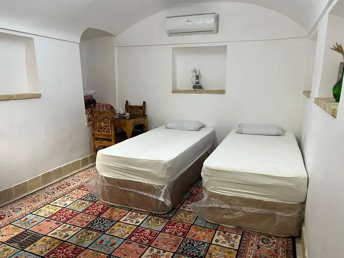 بوم گردی الهه - واحد نارنج