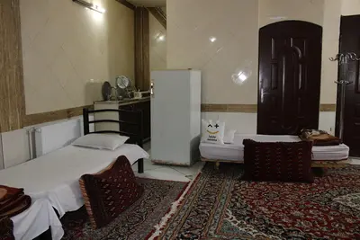 مجتمع اقامتی حمید - واحد منفی 102