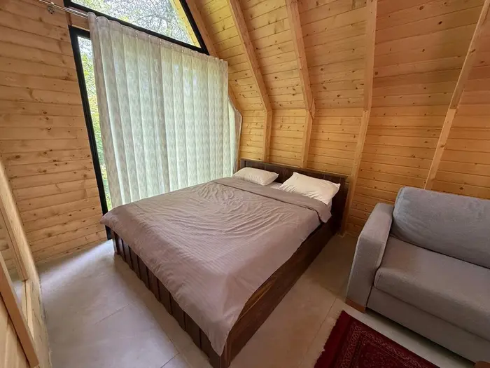 کلبه اکو کمپ سه هزار - واحد سوئیسی دوتخته