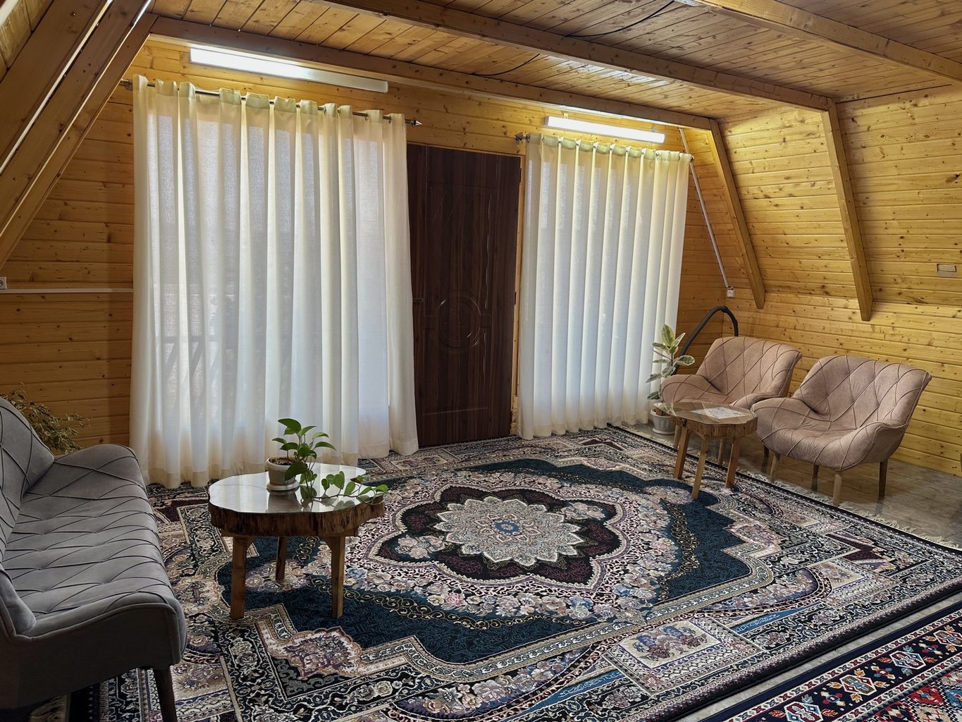 یک خوابه دورهمی 1