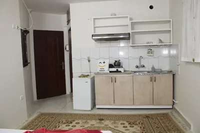 آپارتمان فلت حمید - واحد 101