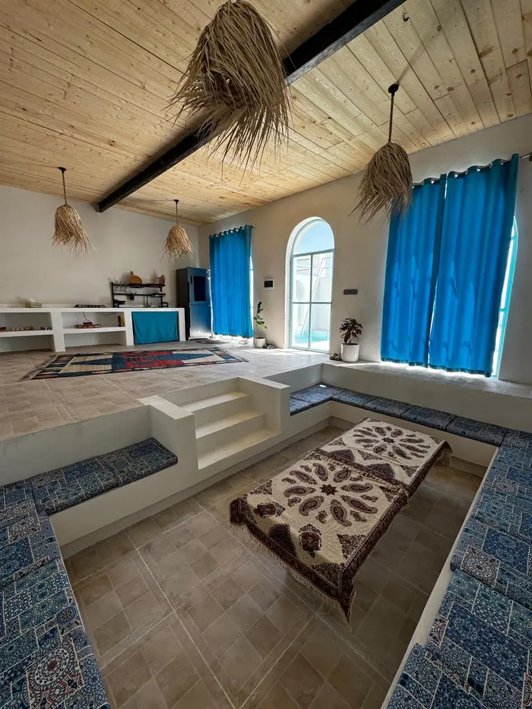 مجتمع اقامتگاهی بشغ - واحد دوخوابه استخردار کوکو