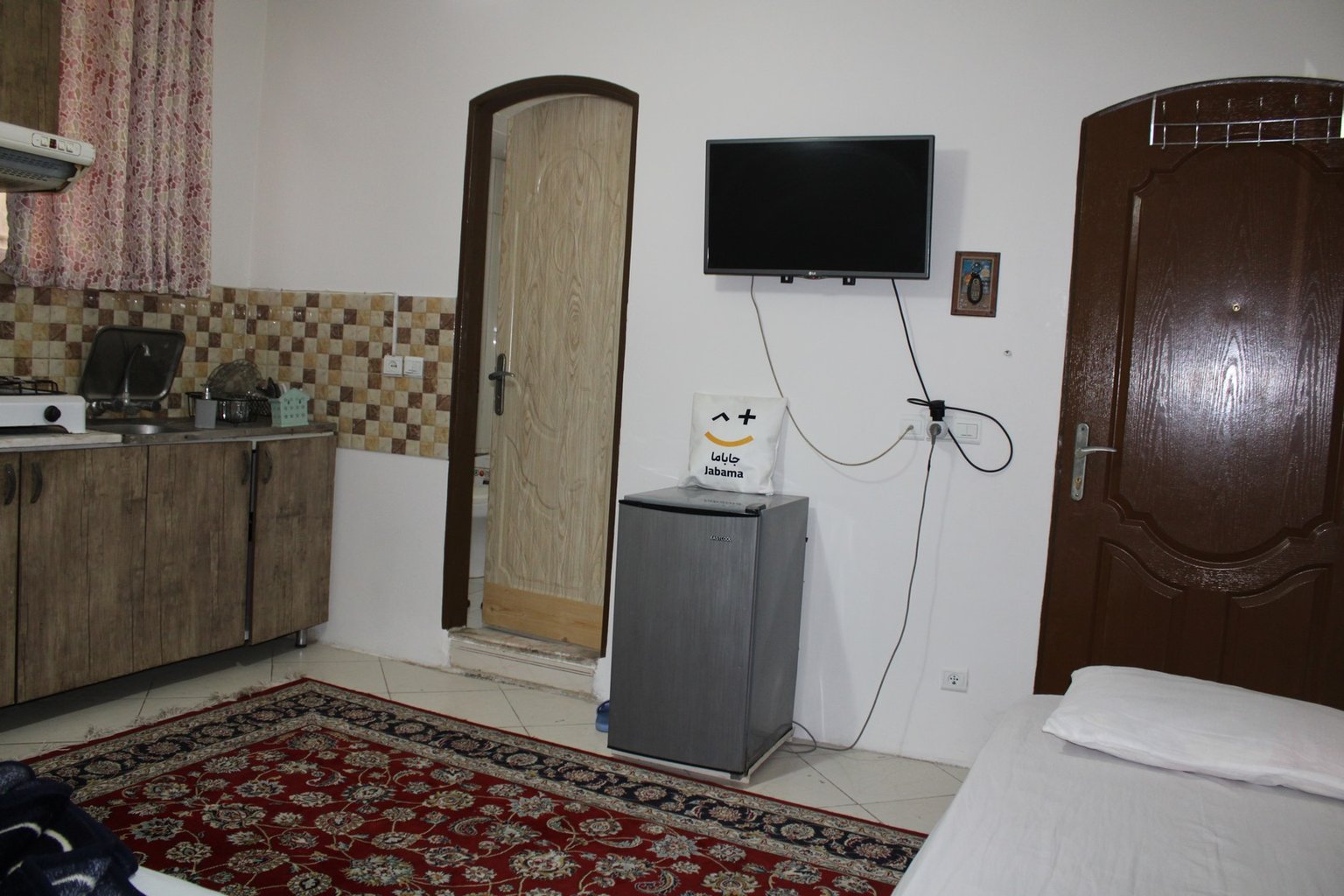 مجتمع اقامتی یک خوابه حمید واحد ۳۰۱