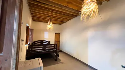 بومگردی چیرا - واحد استخری