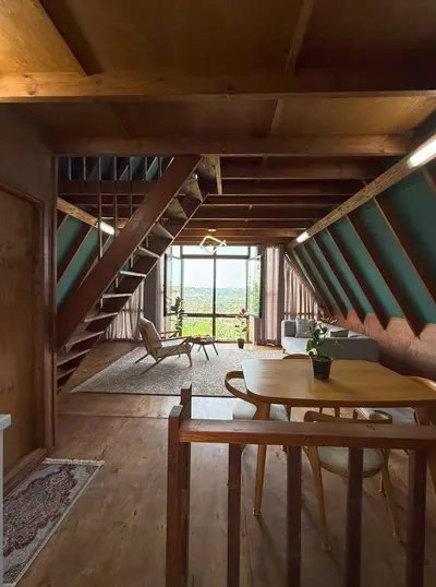 کلبه یک خوابه سوئیسی جکوزی دار شووا - واحد 1