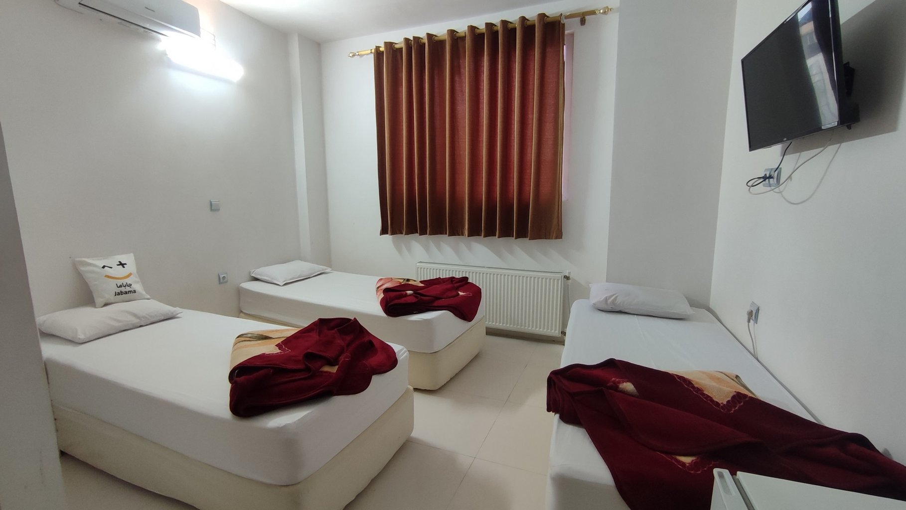 آپارتمان حمید - واحد 402