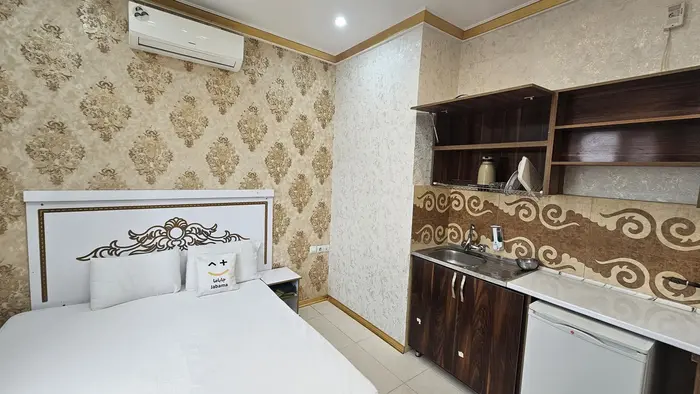 مسافرخانه سارینا - واحد ۴۰۳