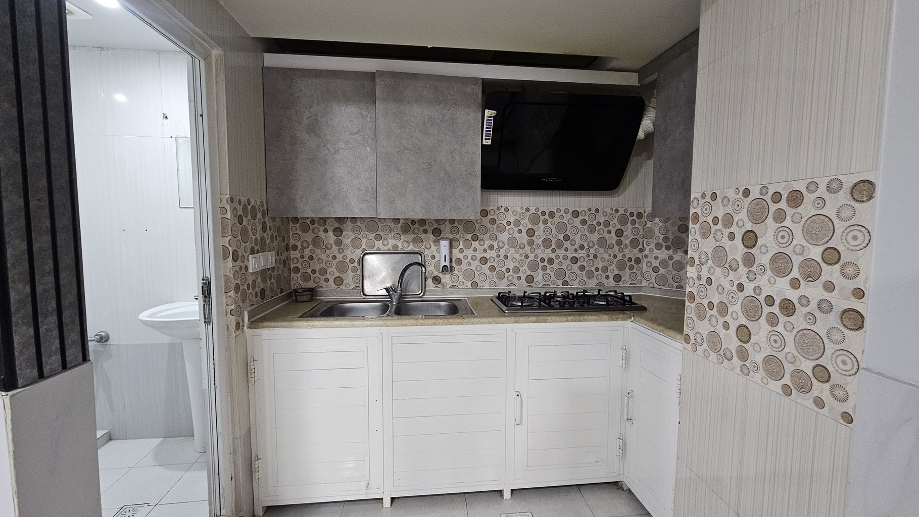 مجتمع اقامتی کمالی - واحد ۴۰۲