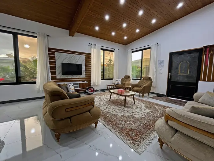 ویلا دوخوابه استخردار آبگرم یوتاب 4