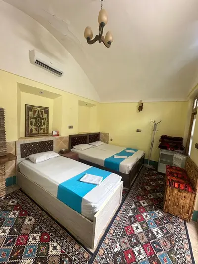 بومگردی دلخش - واحد لیمویی 106