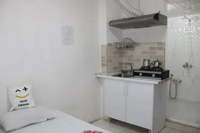 آپارتمان حمید - واحد 404