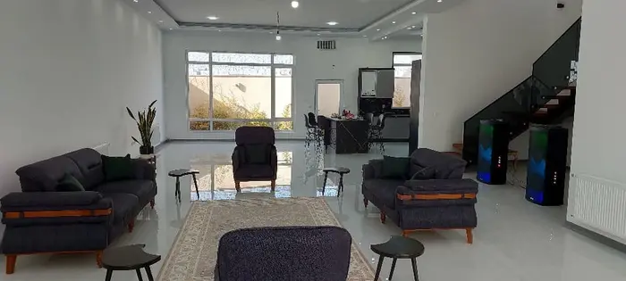 ویلا سه خوابه استخردار آبگرم شهرک زعفرانیه 2