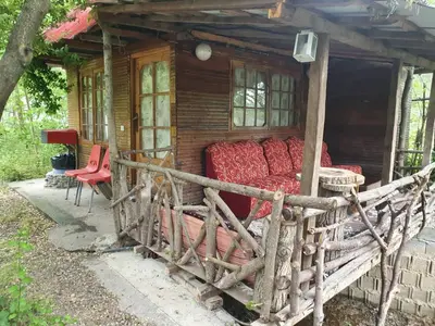 بومگردی باغ بهبهانی - واحد زنبق