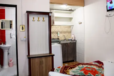 مجتمع اقامتی آرمیا - واحد پنج تخته