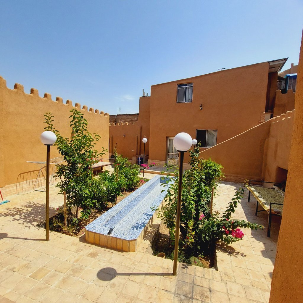 شمس العماره - واحد صدیقه بیگم