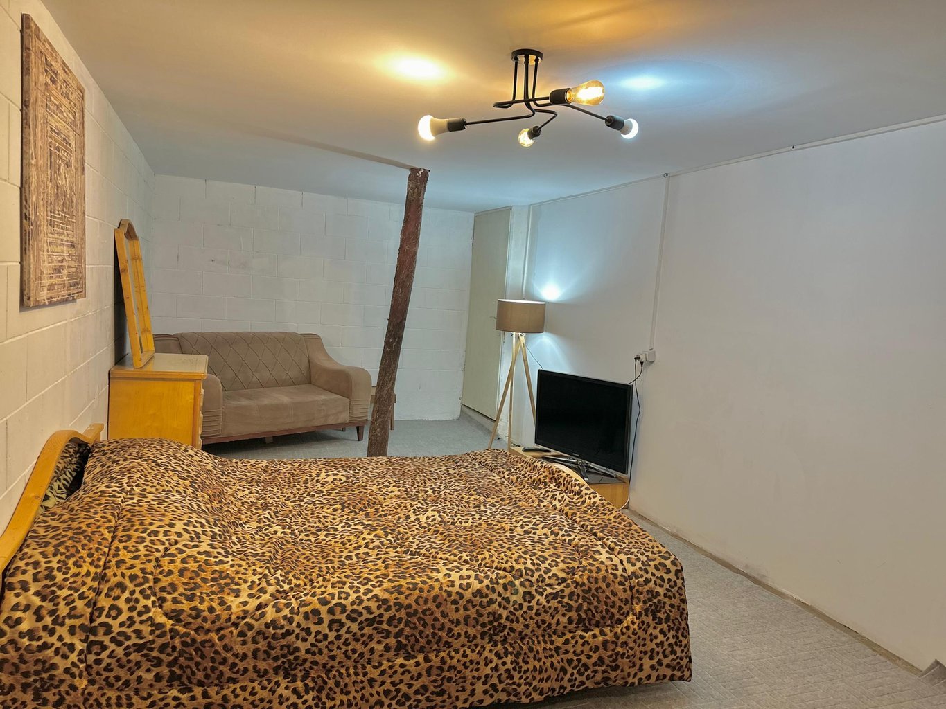 آپارتمان فلت عرفان ۲ نیایش