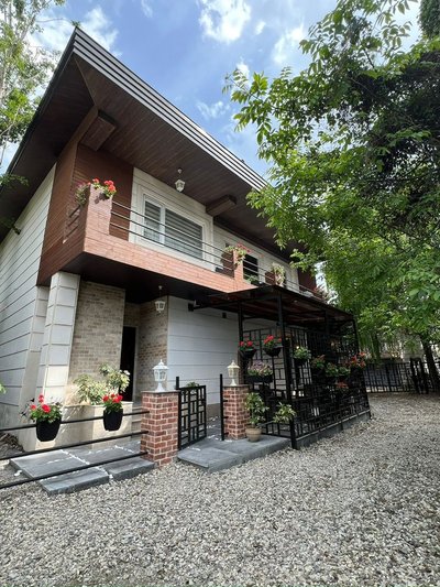 ویلا سه خوابه استخردار آبگرم حیات