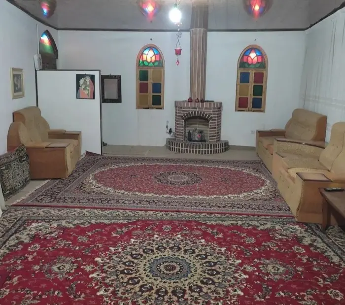 بوم گردی میرزا طاهر - واحد 7